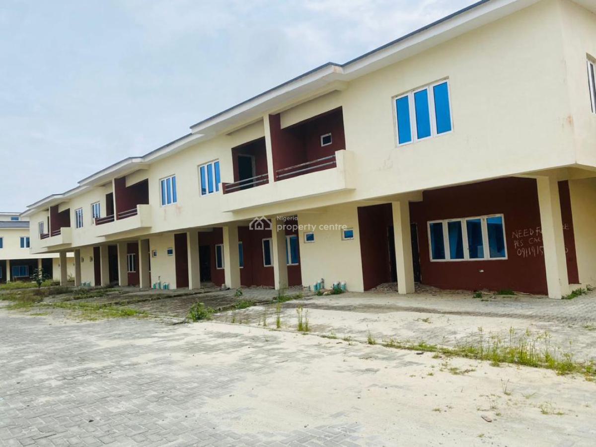 4bedroom Terrace, Meridian Park Estate, Awoyaya, Ibeju Lekki, Lagos, Terraced Bungalow for Sale