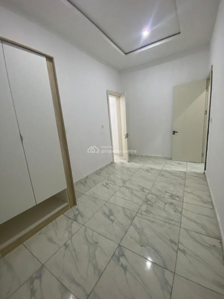 Self Contain, Oral Estate, Lekki Expressway, Lekki, Lagos, Self Contain (single Rooms) for Rent