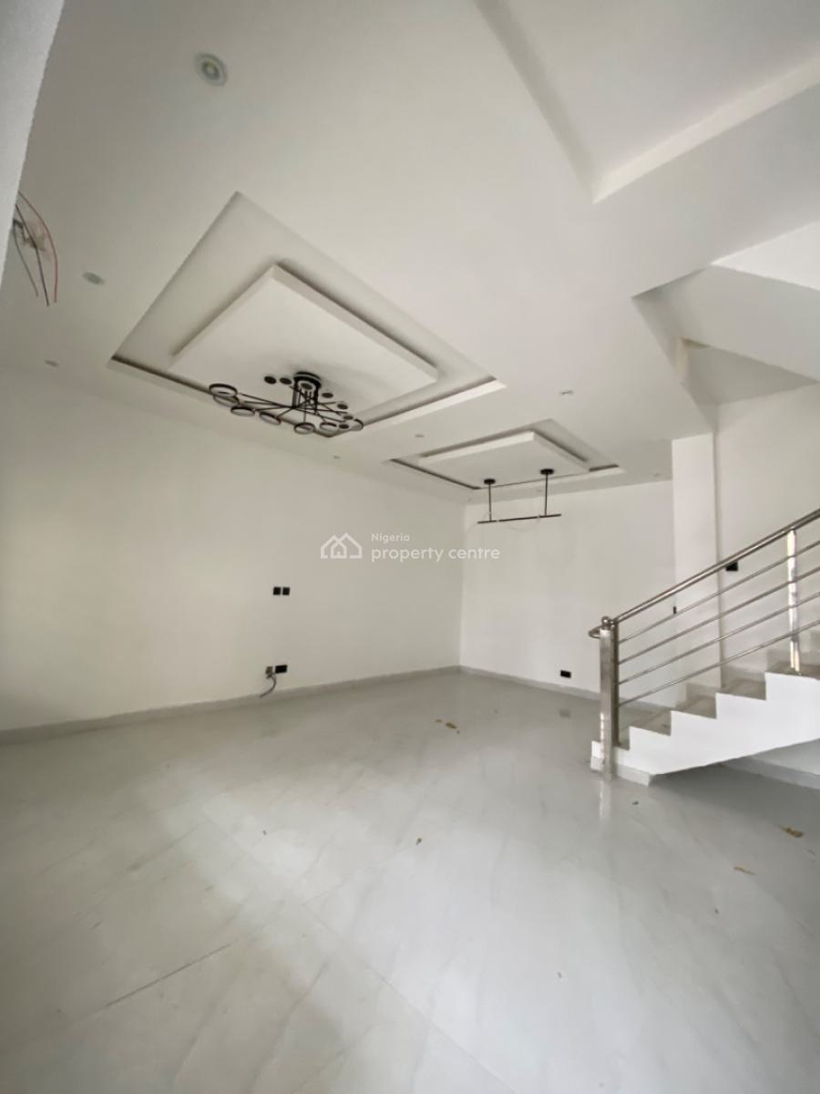 an Executive Three Bedroom Duplex, Harris Estate By General Paint Besides Abraham Adesanya Ajah, Lekki, Lagos, Terraced Duplex for Rent