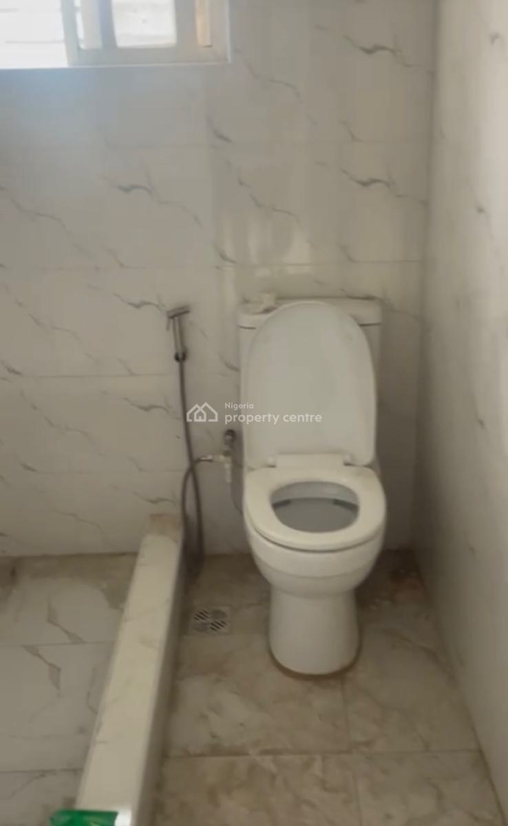 a Standard, Exquisite 3 Bedroom Flat, Gra Phase 1, Magodo, Lagos, Flat / Apartment for Rent