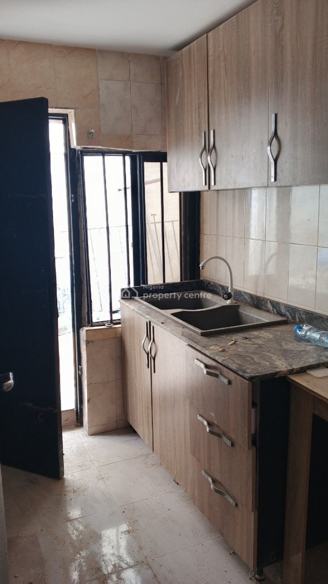1 Bedroom Flat, Gbagbanla Street, Ikate Elegushi, Lekki, Lagos, Flat / Apartment for Rent