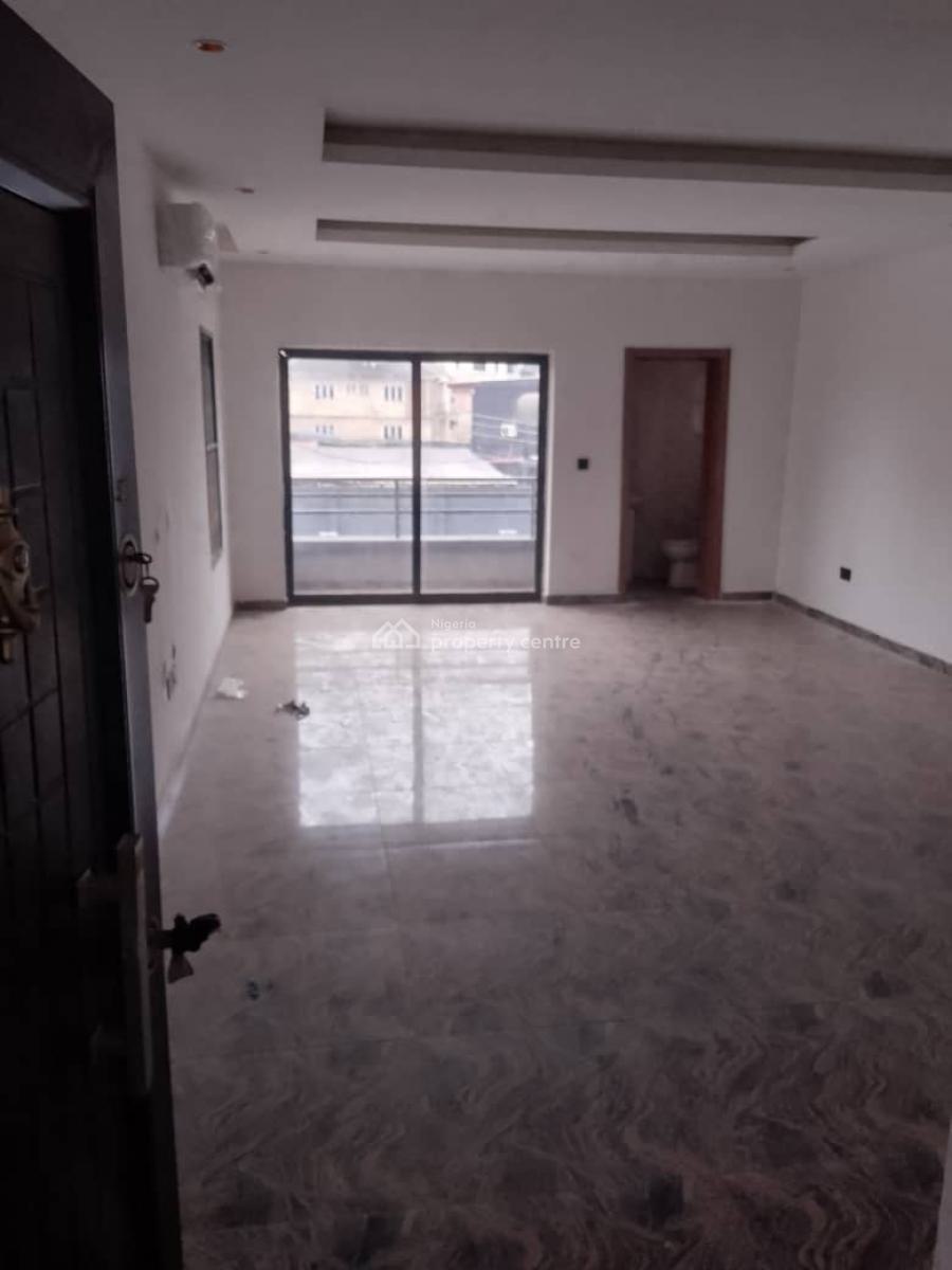Executive 3 Bedroom Apartment, Ikeja Gra, Ikeja, Lagos, Flat / Apartment for Rent