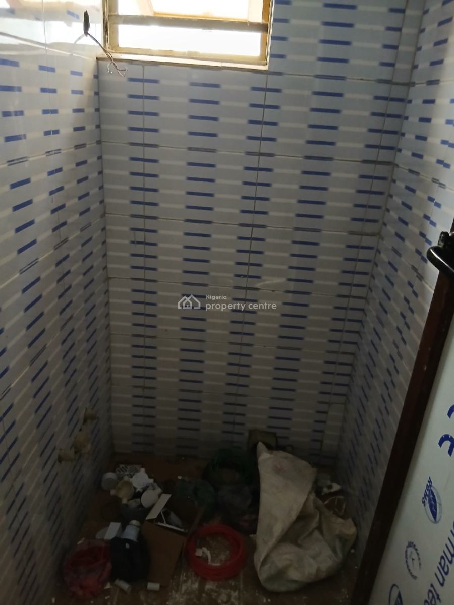 a Newly Built Spacious Miniflat, Abule Ijesha, Abule Ijesha, Yaba, Lagos, Mini Flat (room and Parlour) for Rent