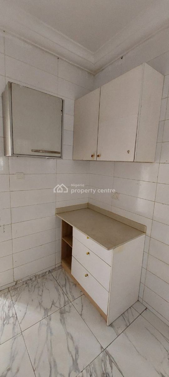 Newly Renovated 2 Bedroom Flat, Idado, Lekki, Lagos, Flat / Apartment for Rent