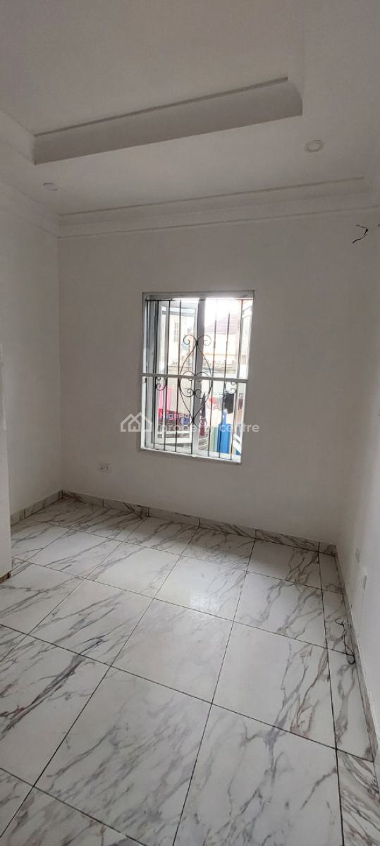 Newly Renovated 2 Bedroom Flat, Idado, Lekki, Lagos, Flat / Apartment for Rent
