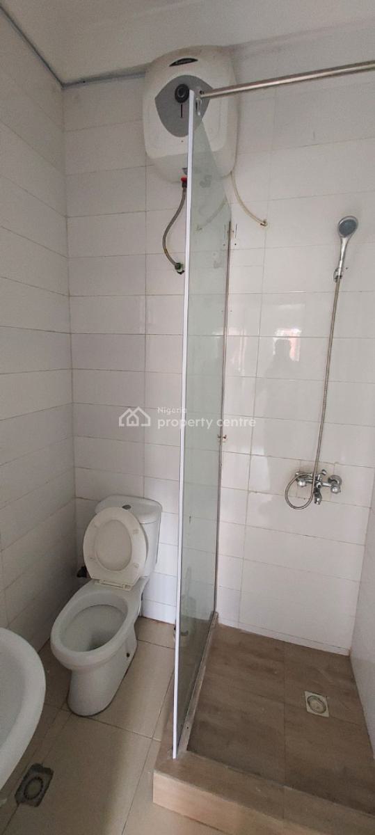 Newly Renovated 2 Bedroom Flat, Idado, Lekki, Lagos, Flat / Apartment for Rent