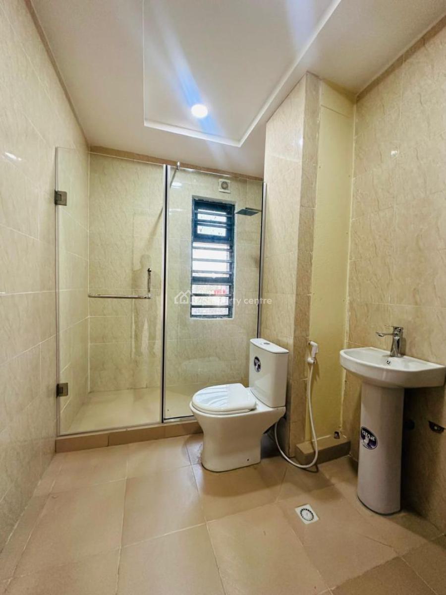 Beautiful 4 Bedroom Semi-detached Duplex with Bq, Anthony, Anthony, Maryland, Lagos, Semi-detached Duplex for Sale