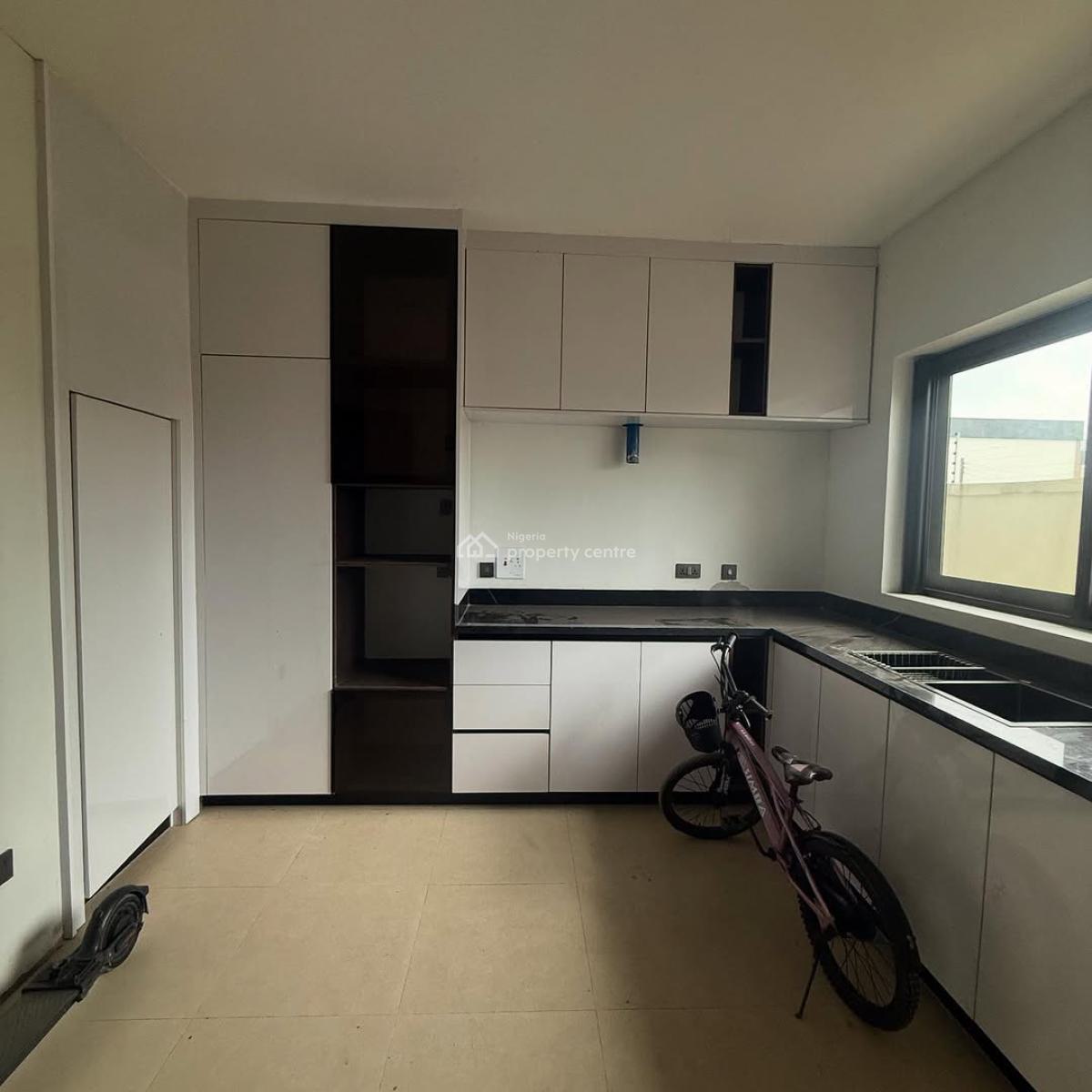 Elegant 5bedroom Terrace Duplex with a Bq, Jahi, Abuja, Terraced Duplex for Rent