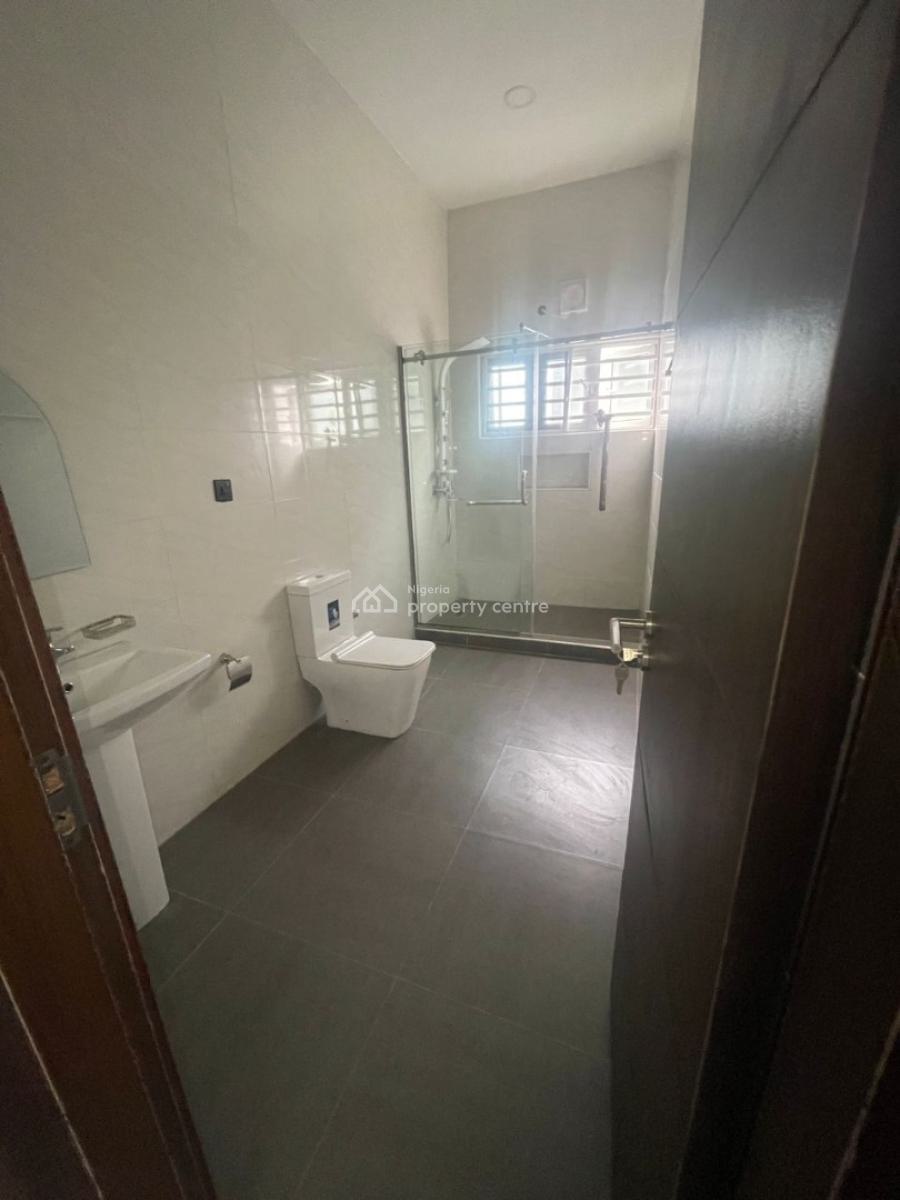 Luxurious 4bedroom Terrace Duplex at Ajah Ilaje Mobil Road, Ajah Ilaje Mobil Road, Ajah, Lagos, Terraced Duplex for Rent