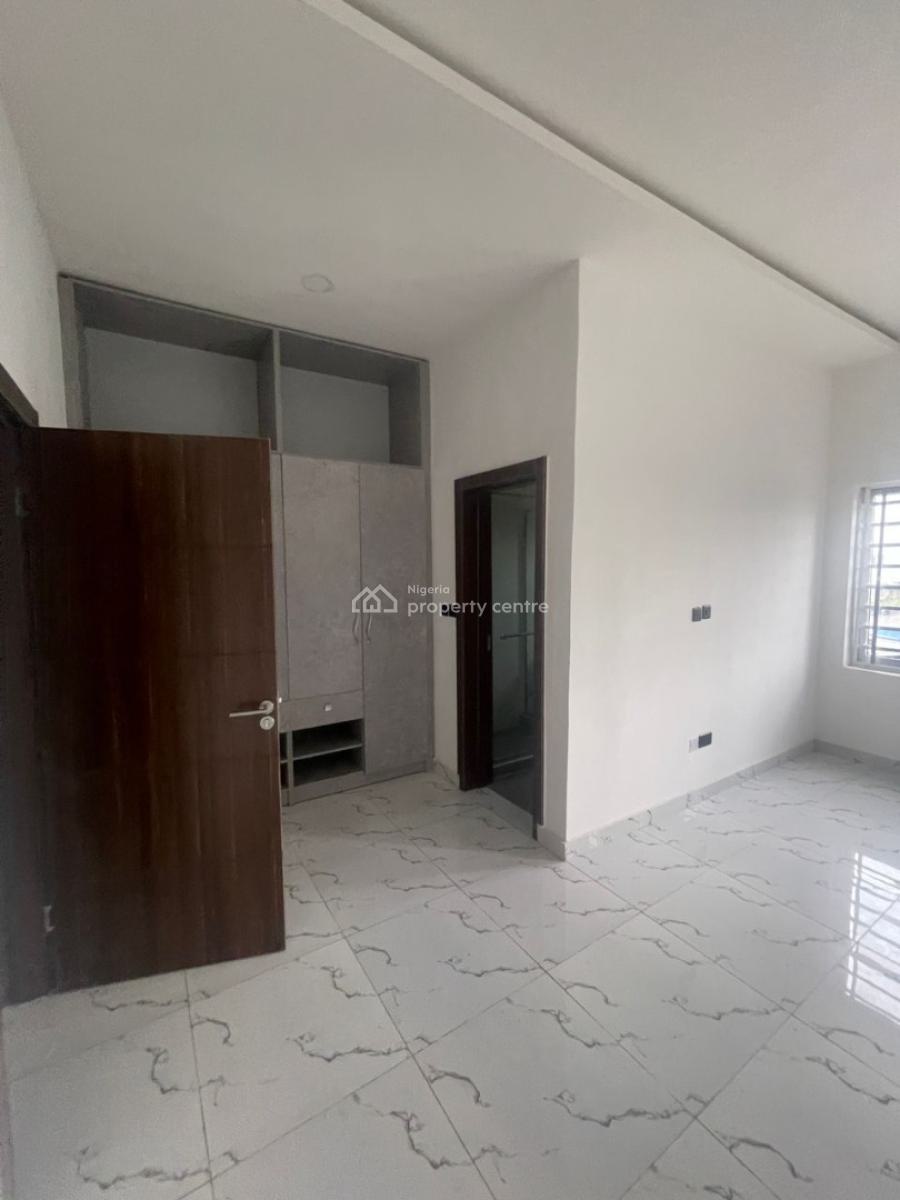 Luxurious 4bedroom Terrace Duplex at Ajah Ilaje Mobil Road, Ajah Ilaje Mobil Road, Ajah, Lagos, Terraced Duplex for Rent