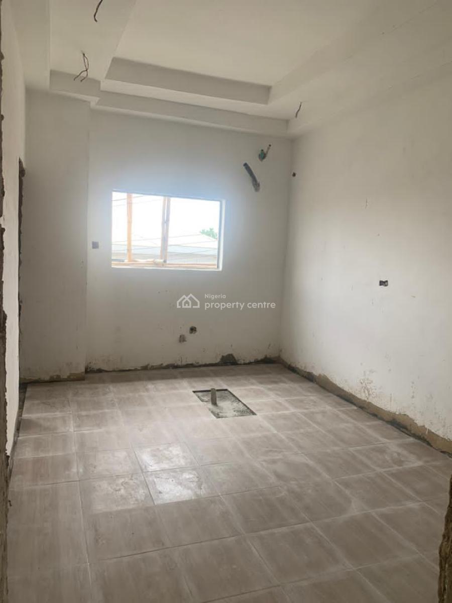 Well Built 3 Bedroom Apartment, Gbagada Phase 1, Gbagada, Lagos, Flat / Apartment for Sale