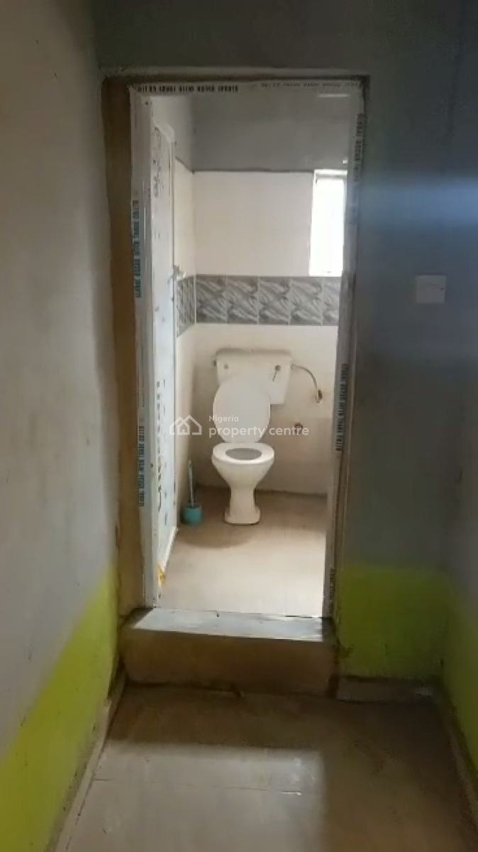 Spacious Miniflat Apartment (upstairs), Alausa, Ikeja, Lagos, Mini Flat (room and Parlour) for Rent