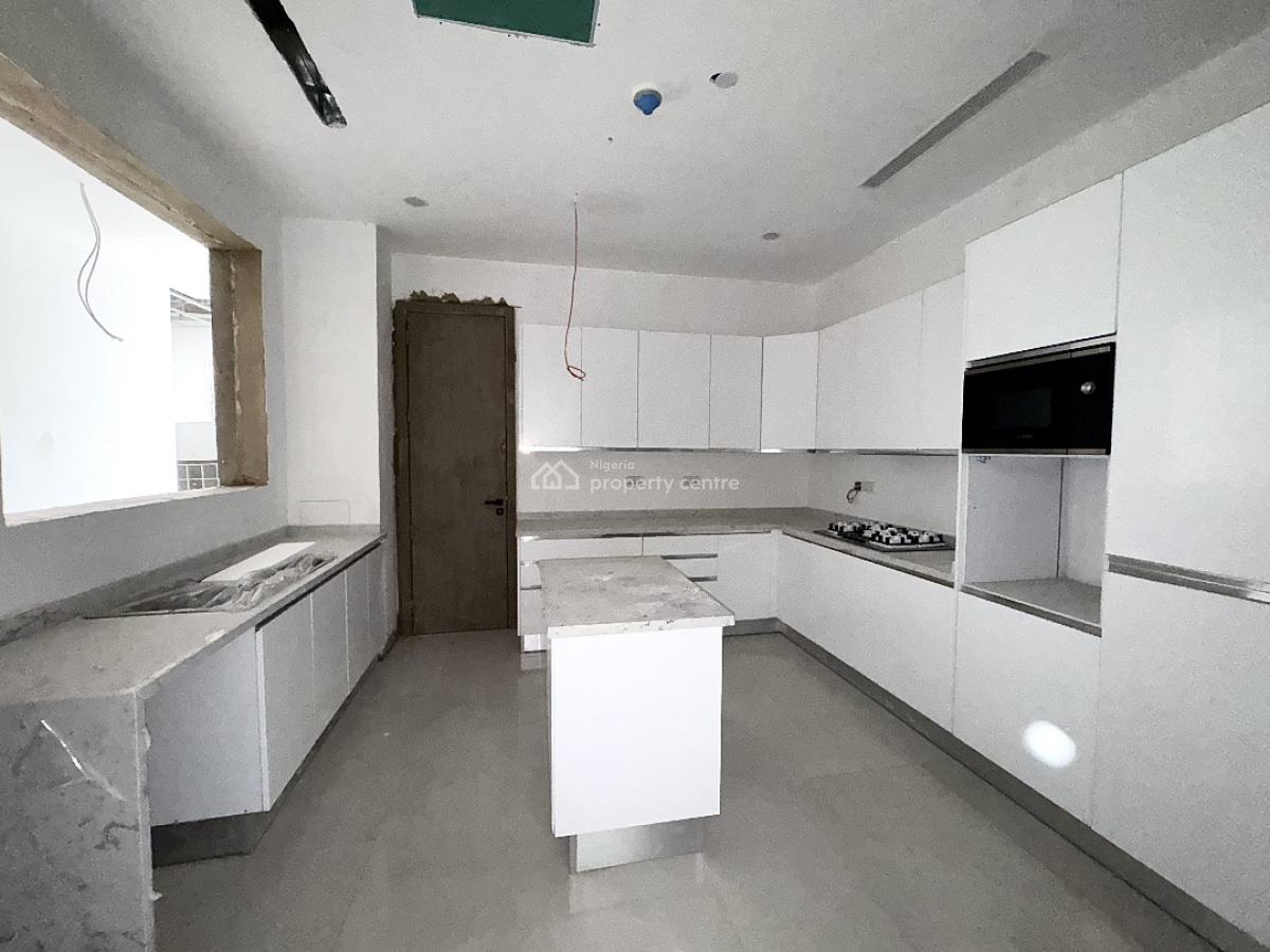 Spacious & Luxury 3 Bedrooms Apartment, Ikoyi, Lagos, Flat / Apartment for Sale