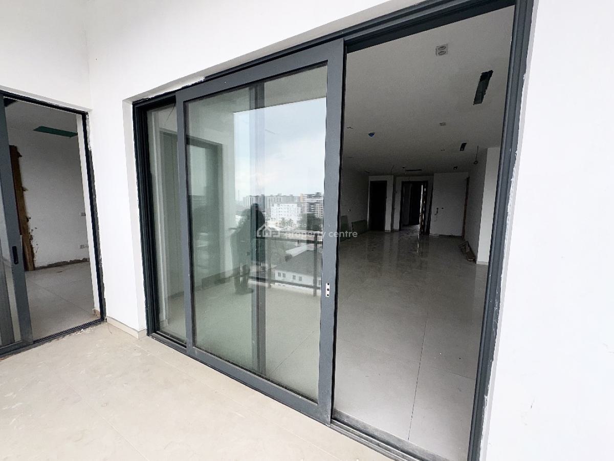 Spacious & Luxury 3 Bedrooms Apartment, Ikoyi, Lagos, Flat / Apartment for Sale