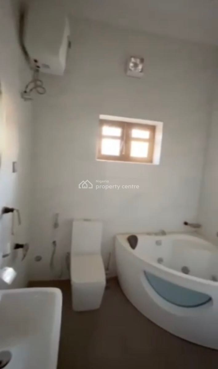 Exquisite Spacious 2bedroom Flat, Close Games Village, Kaura, Abuja, House for Rent