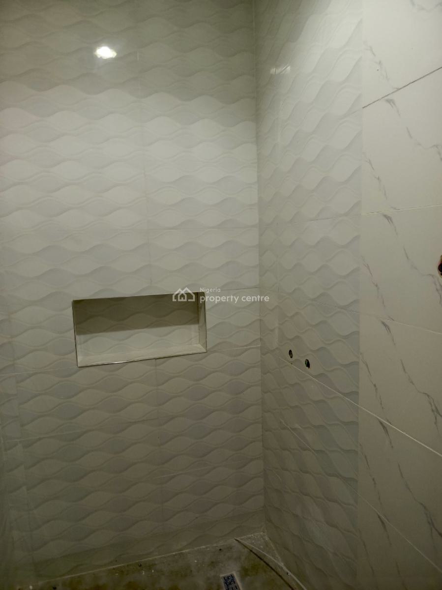 2 Bedroom Apartment, Ikate Salem, Lekki Phase 2, Lekki, Lagos, Flat / Apartment for Sale