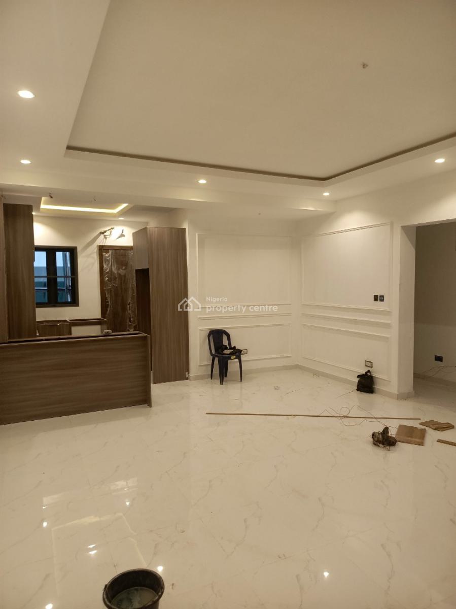 2 Bedroom Apartment, Ikate Salem, Lekki Phase 2, Lekki, Lagos, Flat / Apartment for Sale