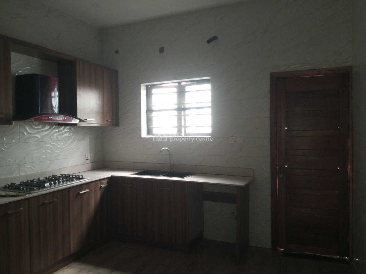 Well Maintained 4 Bed Semi Detached Duplex in a Call-in Estate, Agungi, Lekki, Lagos, Semi-detached Duplex for Rent