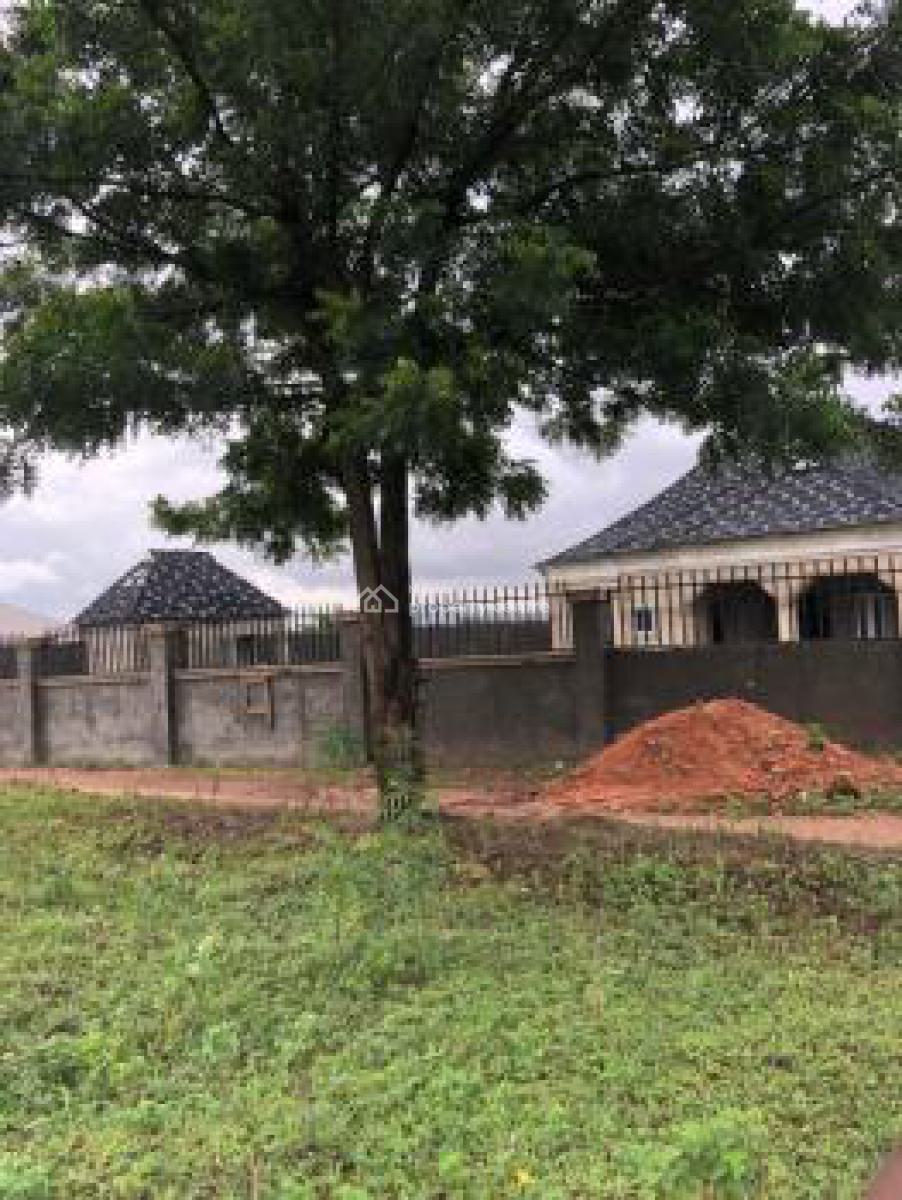 3 Bedroom Bungalow, Òkè Awon, Mogaji, Oyo Town , Atiba Local Government Area, Ibadan, Oyo, Detached Bungalow for Sale