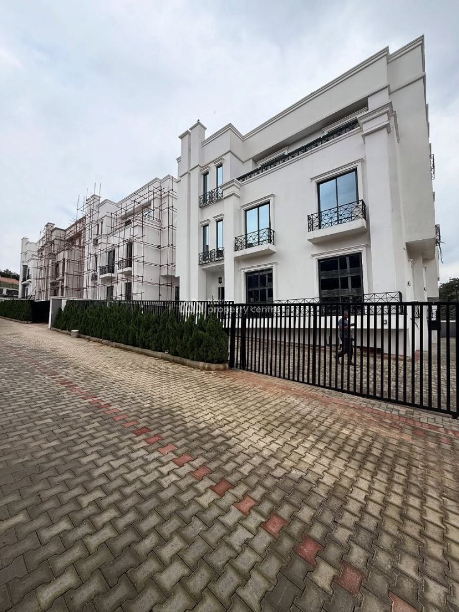 7-bedroom Fully Detached Duplex with 2 Rooms Boys Quarters, Asokoro District, Abuja, Detached Duplex for Sale