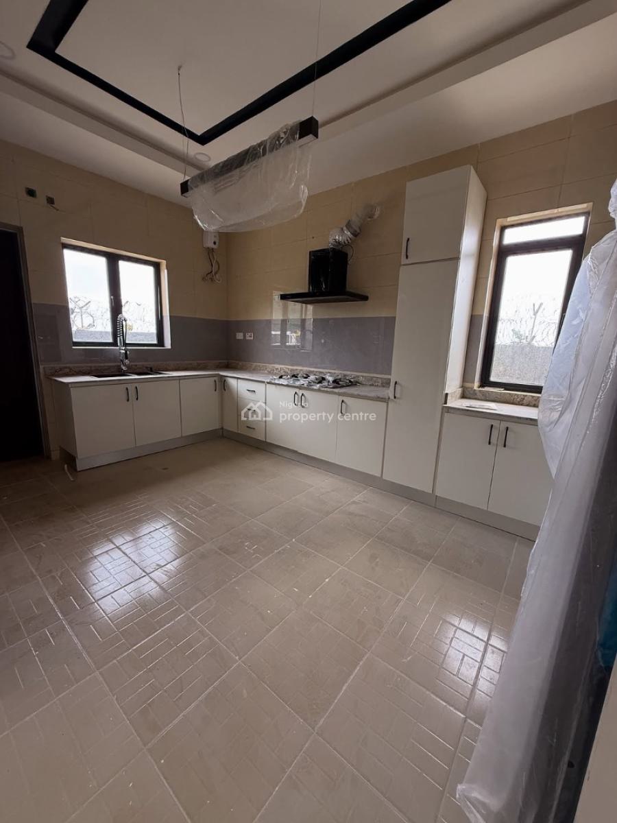 5 Bedrooms  Fully Detached Duplex  1 Room Bq, Katampe Extension, Katampe, Abuja, Detached Duplex for Sale