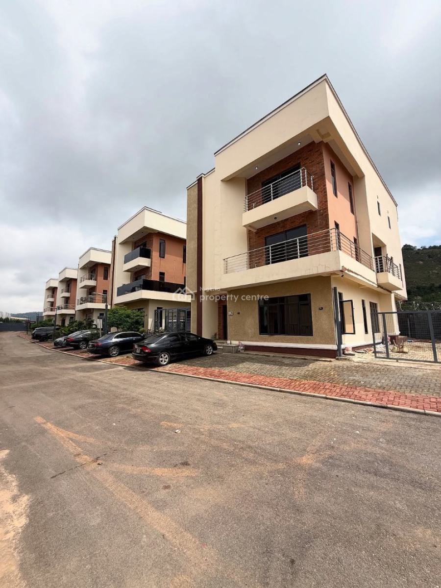 5 Bedrooms  Fully Detached Duplex  1 Room Bq, Katampe Extension, Katampe, Abuja, Detached Duplex for Sale