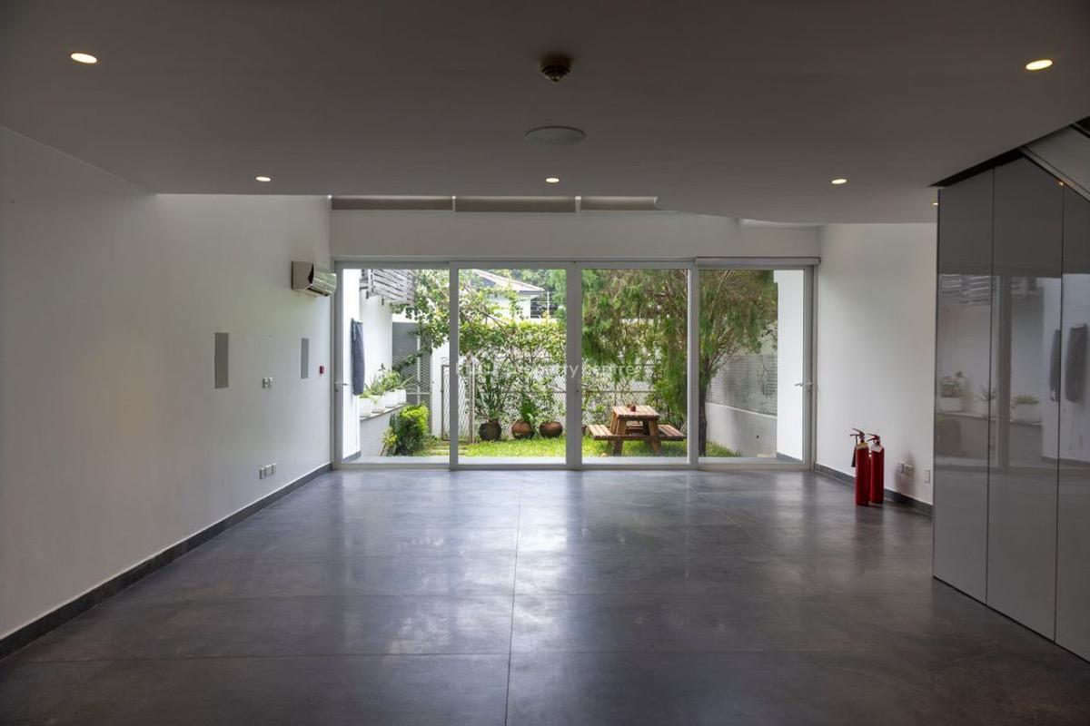3 Bedroom Terrace House with Swimming Pool and Gym, Old Ikoyi, Ikoyi, Lagos, Terraced Duplex for Rent
