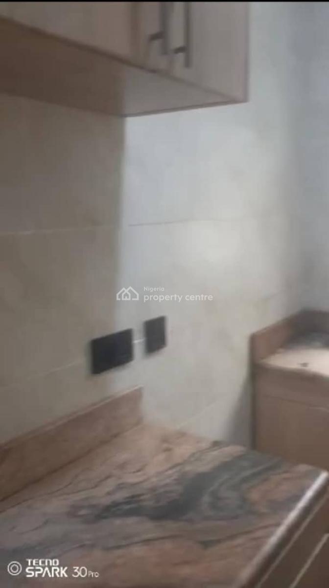 Lovely Sweet Mini Flat, Abeokuta Street Adekunle, Yaba, Lagos, Mini Flat (room and Parlour) for Rent