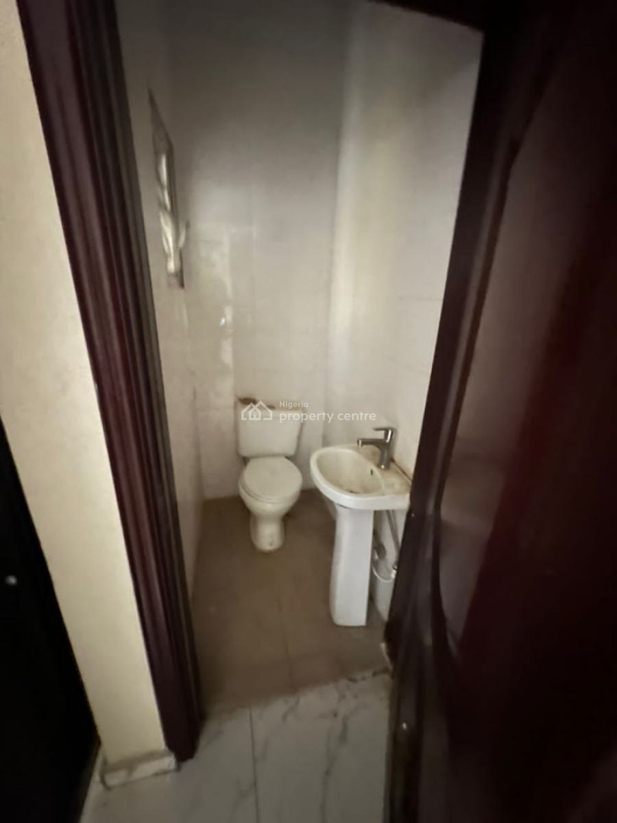 Luxury and Neat 2 Bedroom Flat in a Secured Estate, Ogidan, Sangotedo, Ajah, Lagos, Flat / Apartment for Rent