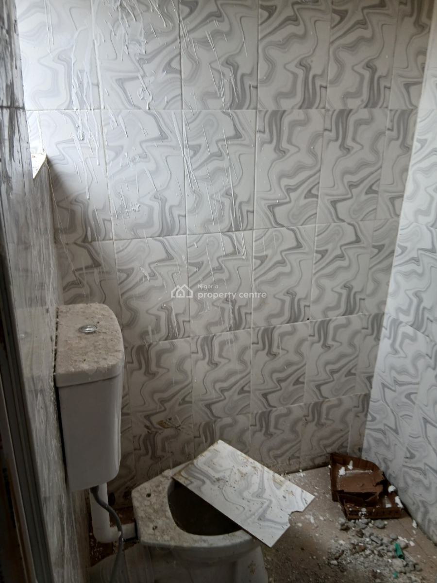 a Newly Built Spacious Room Self Contain, Abule Ijesha, Yaba, Lagos, Self Contain (single Rooms) for Rent