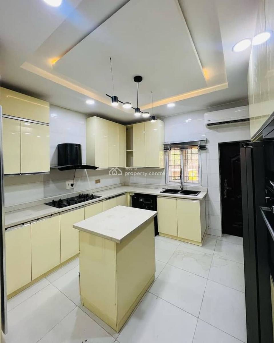 4bedrooms Terrace Duplex with 1room Bq, Extension, Katampe, Abuja, Terraced Duplex for Sale