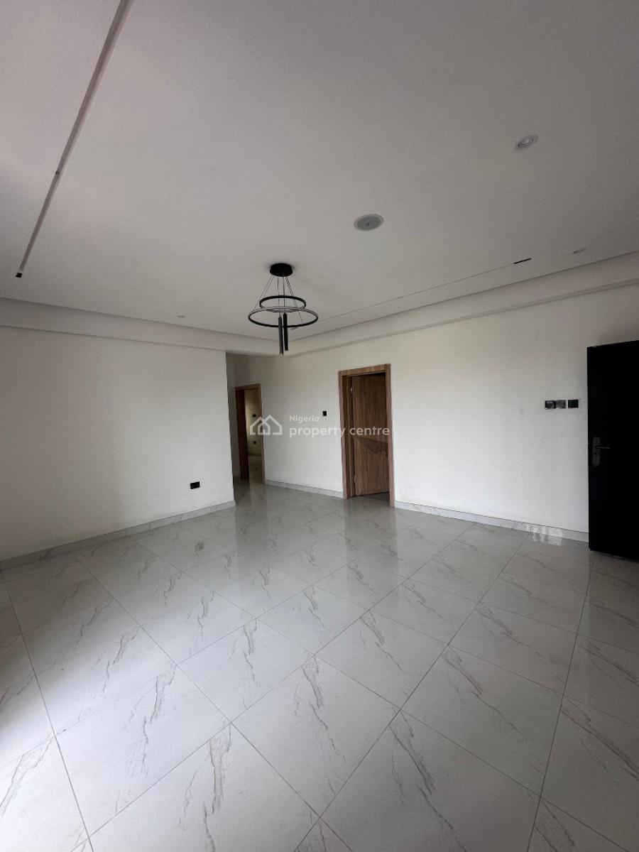 2 Bedroom Apartment(unit 8), Ologolo, Lekki, Lagos, Flat / Apartment for Rent