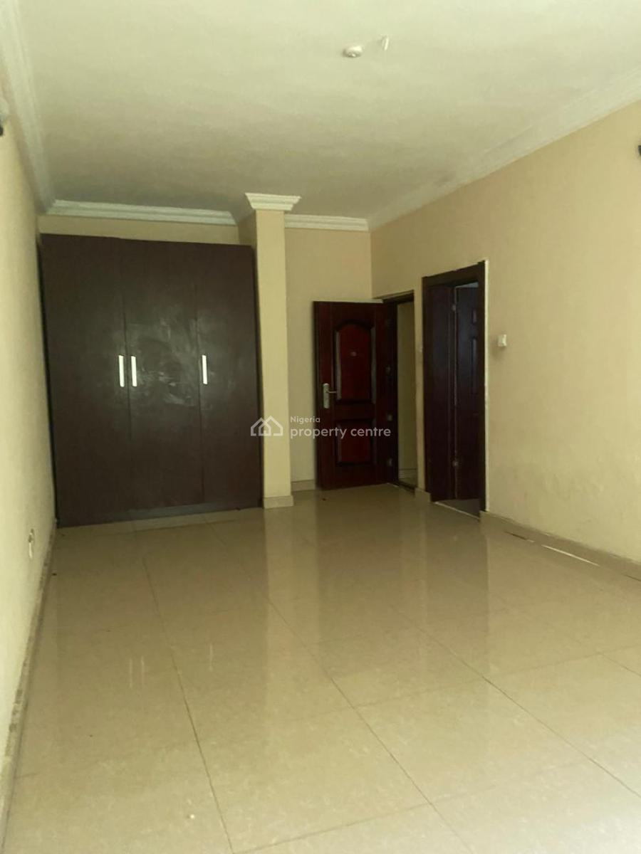 Luxury and Spacious 3 Bedroom Apartment in a Secured Estate, Prince Odofin Street ,united Estate, Sangotedo, Ajah, Lagos, Flat / Apartment for Rent