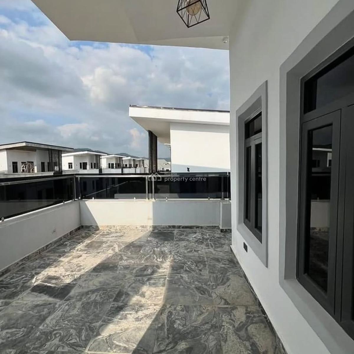 4 Bedrooms Detached Duplex with Bq, Gilmore, Jahi, Abuja, Detached Duplex for Sale
