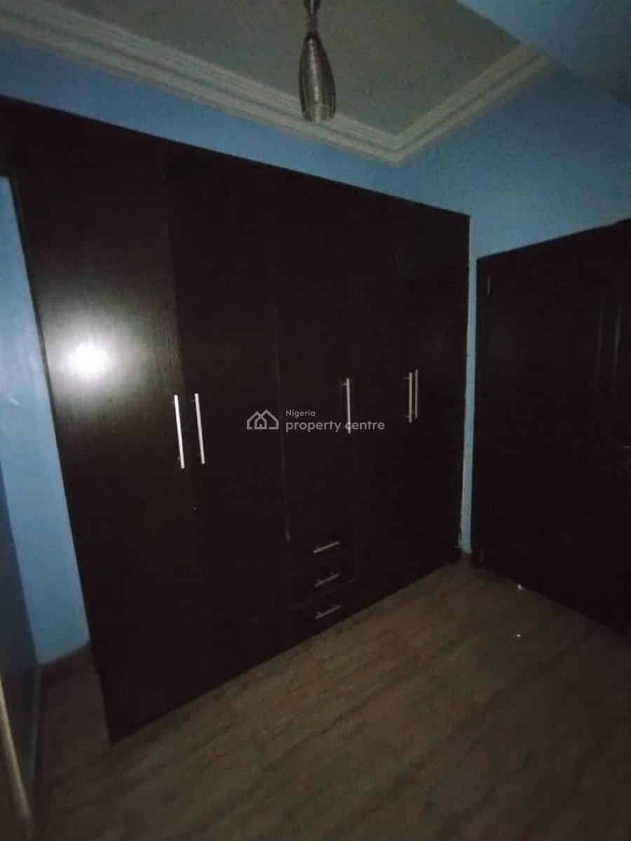Well Service 3 Bedroom Flat First Floor Without Bq, Utako, Abuja, Flat / Apartment for Rent