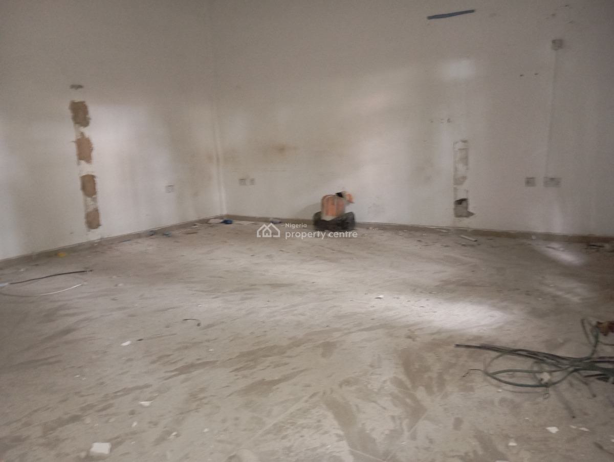 Spacious Shop, Mayfair Gardens Complex, Awoyaya, Ibeju Lekki, Lagos, Plaza / Complex / Mall for Rent