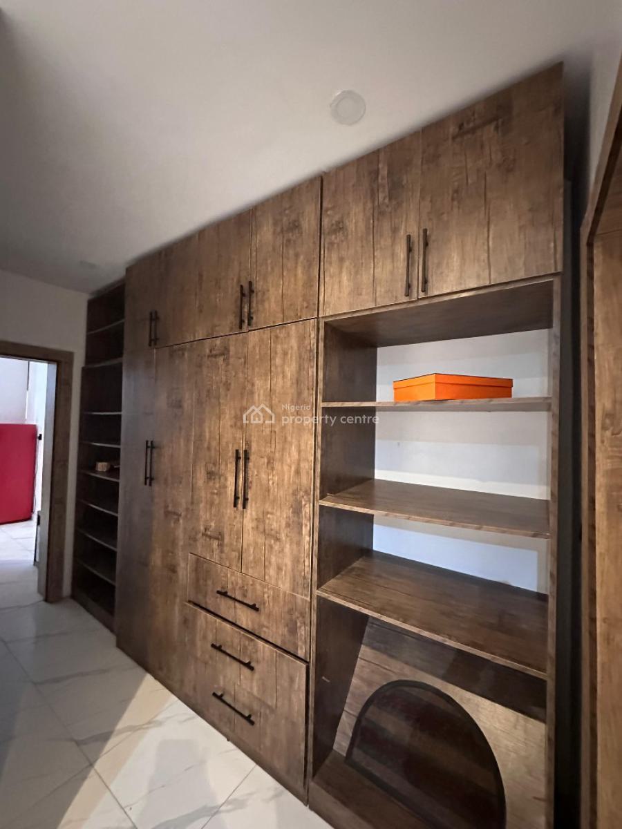 2bedroom Fully Furnished Apartment (3rd Floor), Ologolo, Lekki, Lagos, Flat / Apartment for Rent