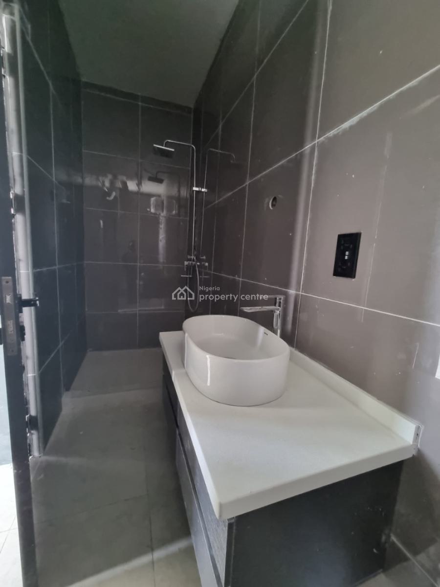 Newly Built 2-bedroom Apartment, Lekki Phase 1, Lekki, Lagos, Flat / Apartment for Sale