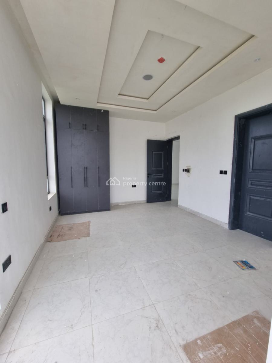 Newly Built 2-bedroom Apartment, Lekki Phase 1, Lekki, Lagos, Flat / Apartment for Sale