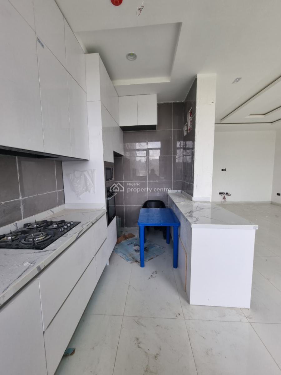 Newly Built 2-bedroom Apartment, Lekki Phase 1, Lekki, Lagos, Flat / Apartment for Sale