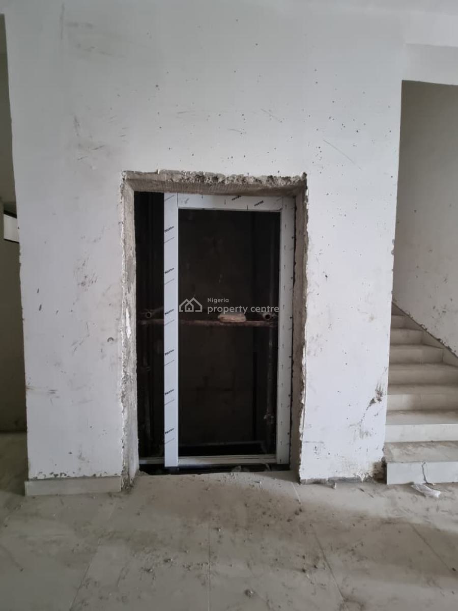 Newly Built 2-bedroom Apartment, Lekki Phase 1, Lekki, Lagos, Flat / Apartment for Sale