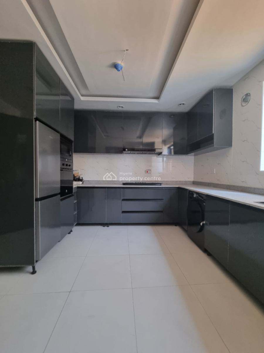Newly Built 2-bedroom Apartment, Lekki Phase 1, Lekki, Lagos, Flat / Apartment for Sale