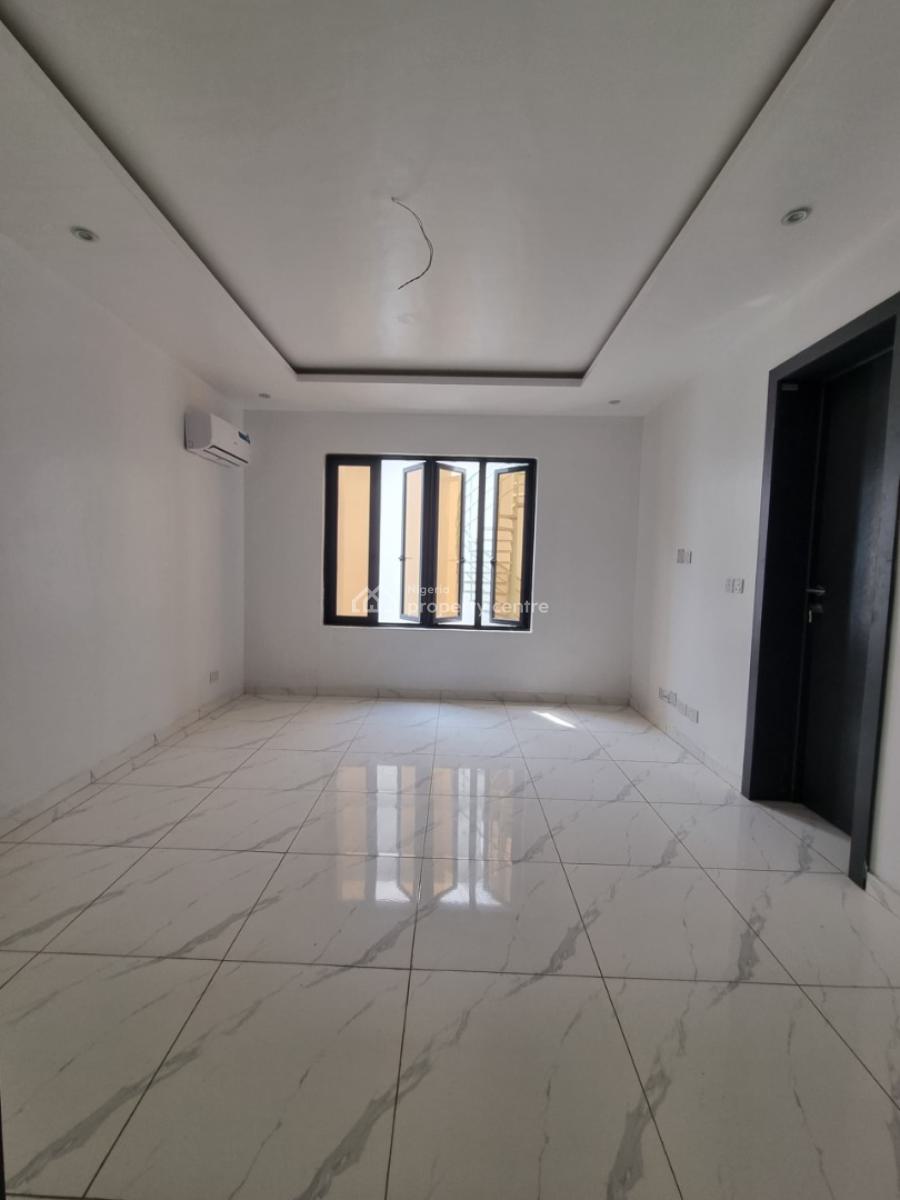 Newly Built 2-bedroom Apartment, Lekki Phase 1, Lekki, Lagos, Flat / Apartment for Sale