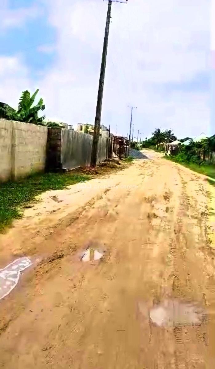 Plots at Nichemtex Estate, Nichemtex Estate Bayeku, Ikorodu, Lagos, Mixed-use Land for Sale