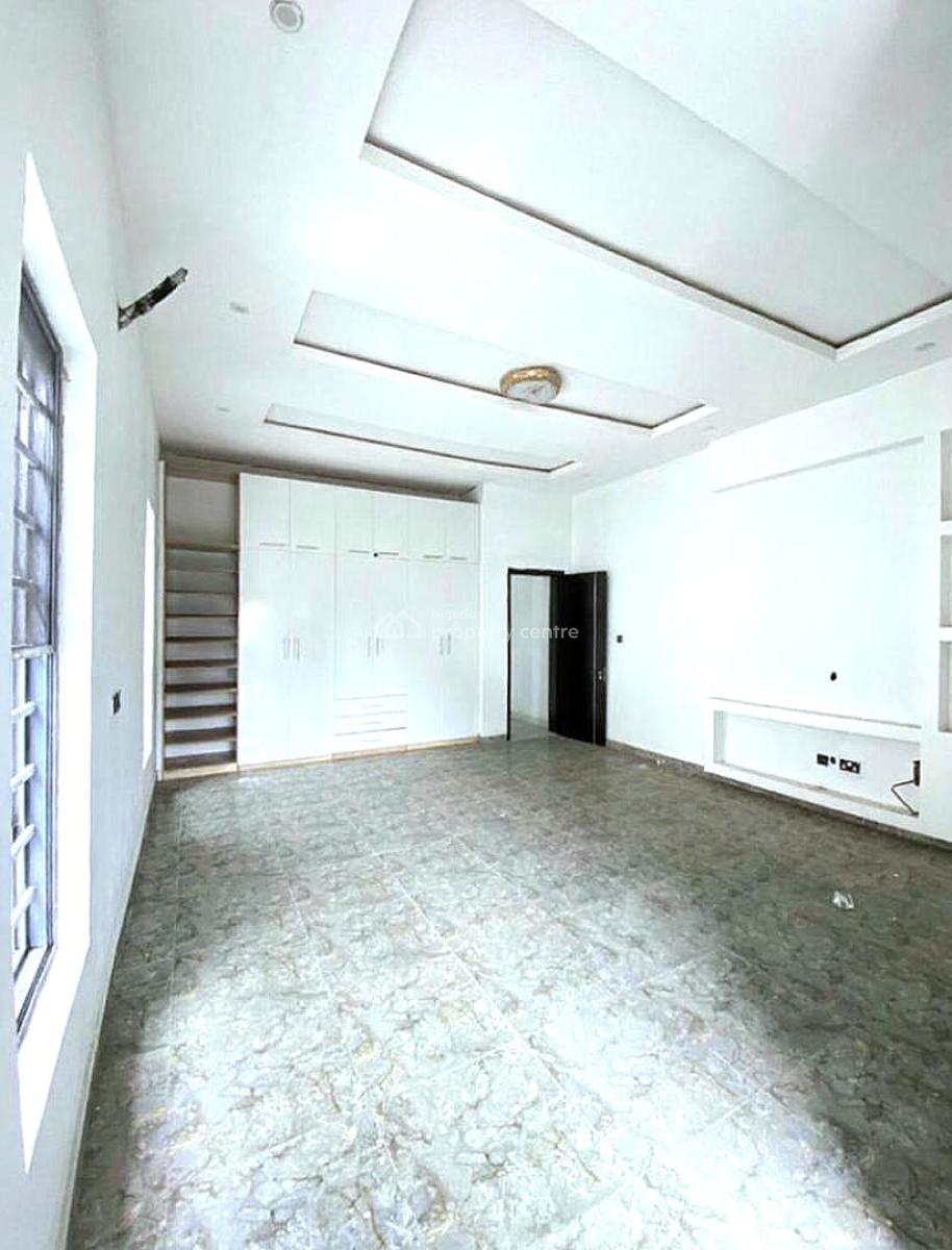 Well Maintained 4 Bedroom Semi-detached Duplex, Orchid, Lekki, Lagos, Semi-detached Duplex for Sale