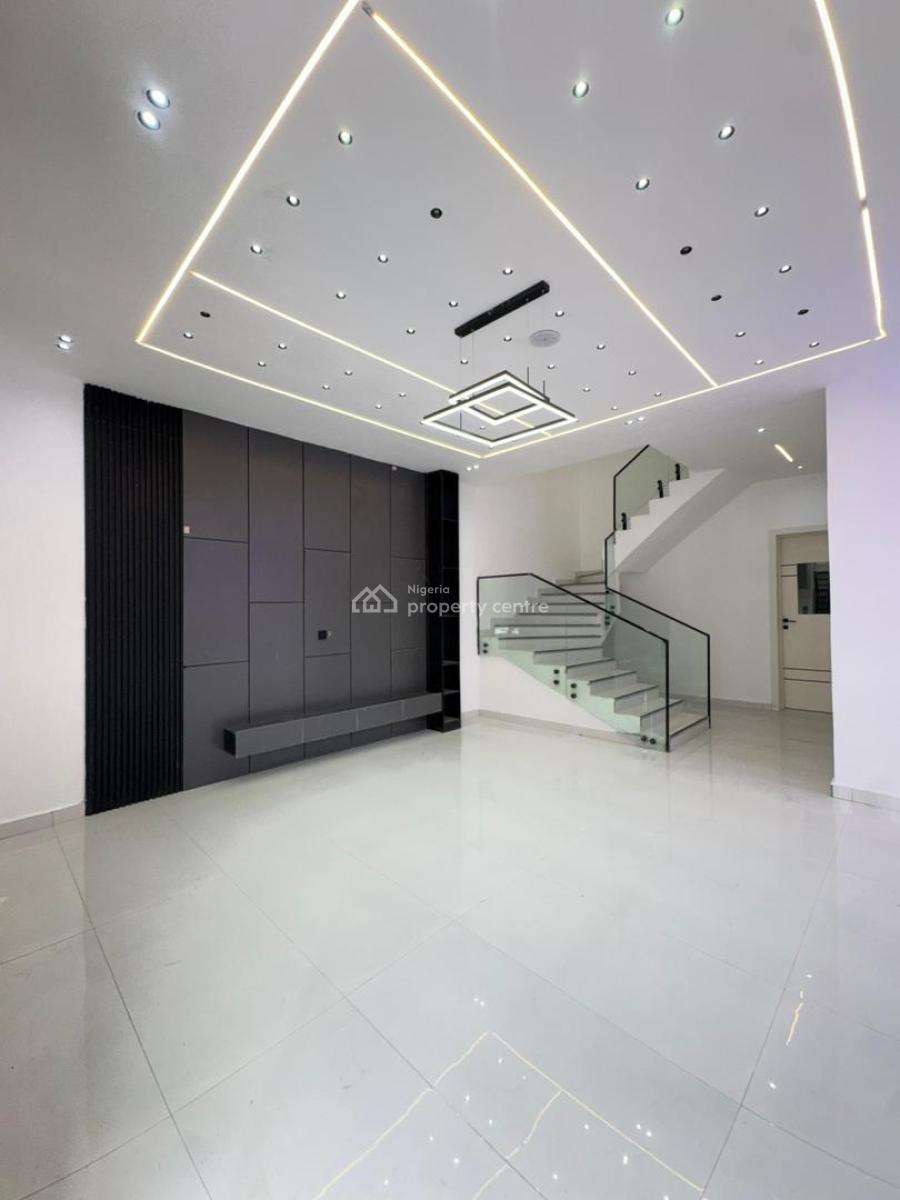 4 Bedroom Semi-detached Duplex with Bq, Ajah, Lekki, Lagos, Semi-detached Duplex for Sale