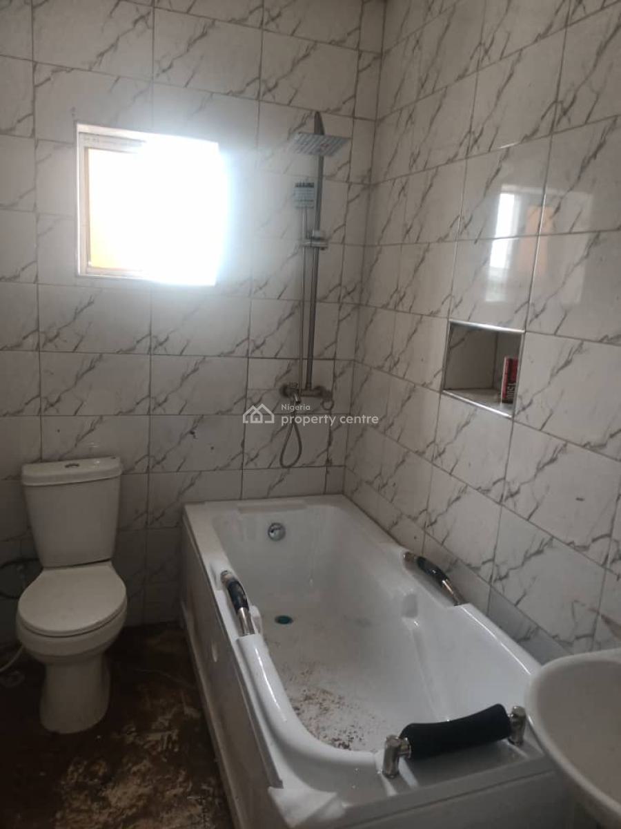 3 Bedroom Flat, Life Camp, Abuja, House for Sale