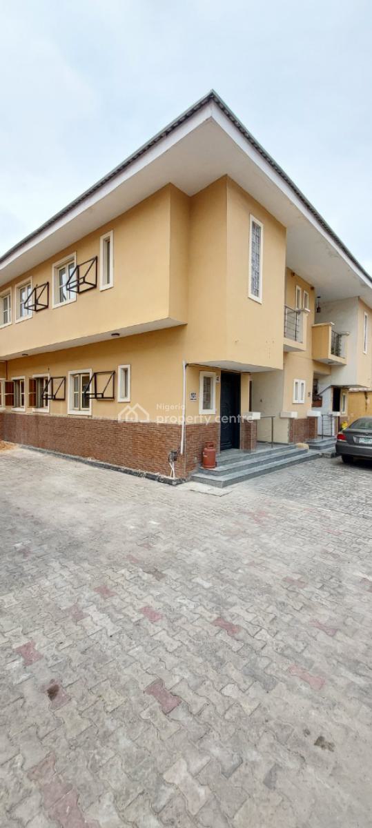 Newly Renovated 3 Bedroom Flat, Idado, Lekki, Lagos, Flat / Apartment for Rent
