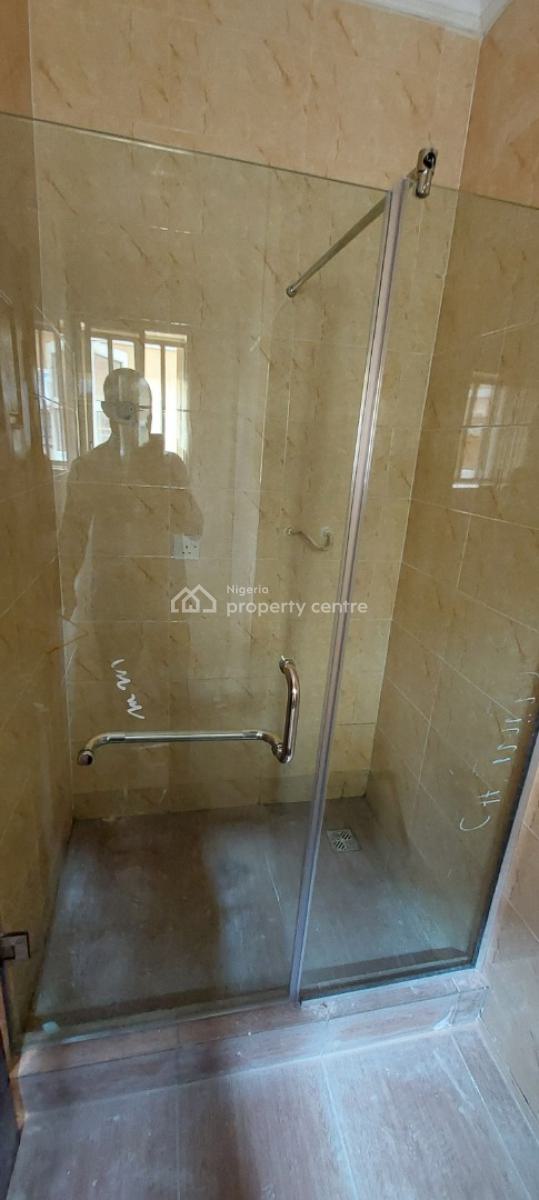 Newly Renovated 3 Bedroom Flat, Idado, Lekki, Lagos, Flat / Apartment for Rent