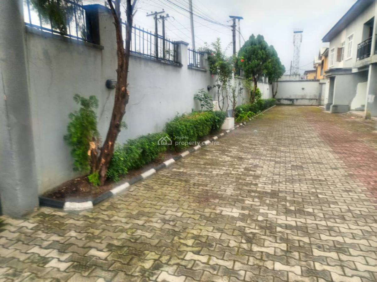 4 Units of 3 Bedroom and 4 Mini Flats, Awowolo Way, Ikeja, Lagos, Flat / Apartment for Rent